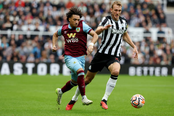 还在关键时 还在关键时