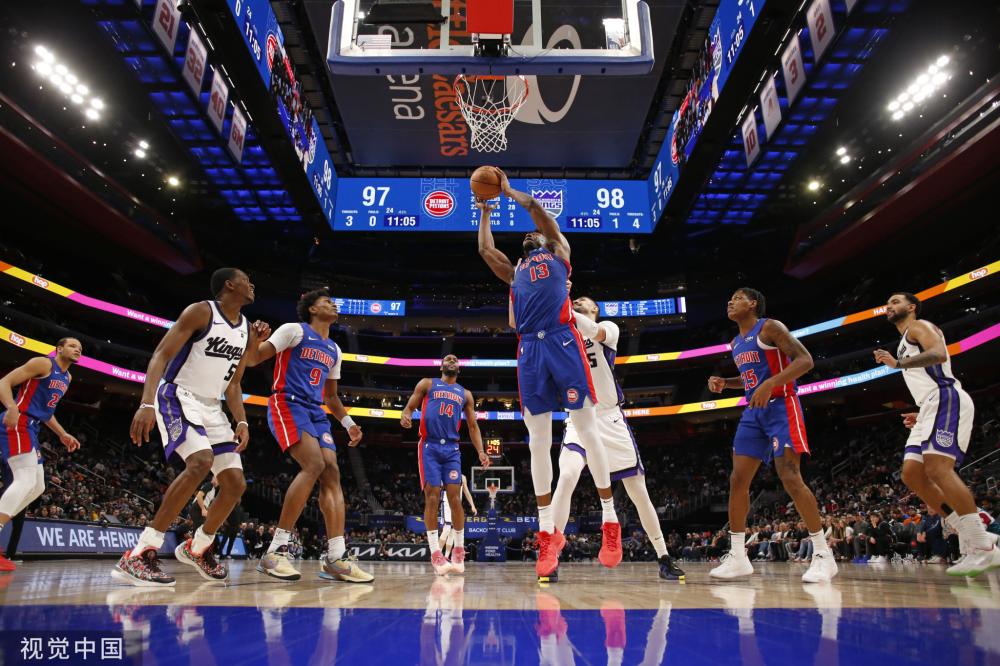 都讓人對他 都讓人對他