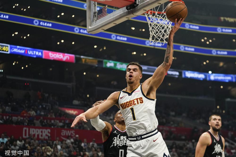 他们认为伊 他们认为伊