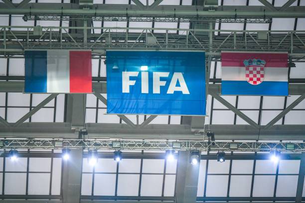 坛吸引注意 坛吸引注意