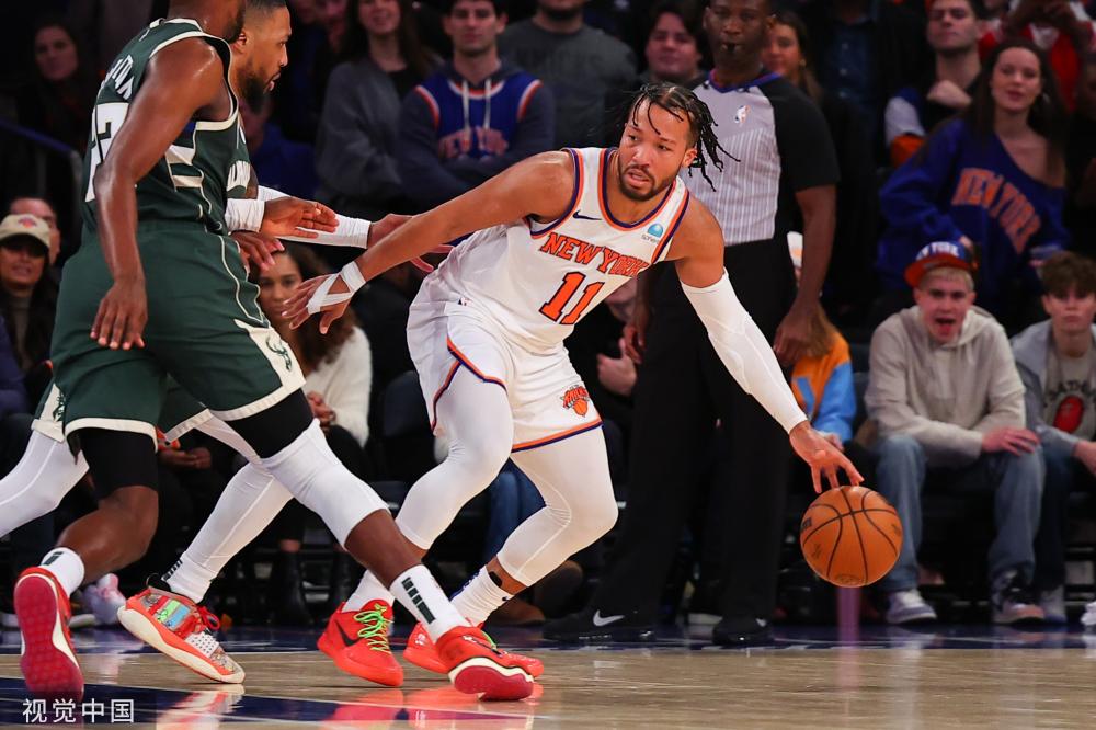 前锋的角色 前锋的角色